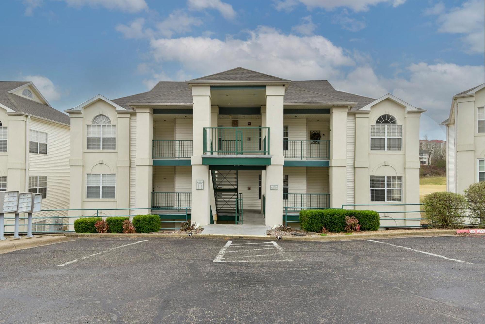 Apartment Gorgeous At Thousand Hills - Heart Of - Spacious And Affordable Branson