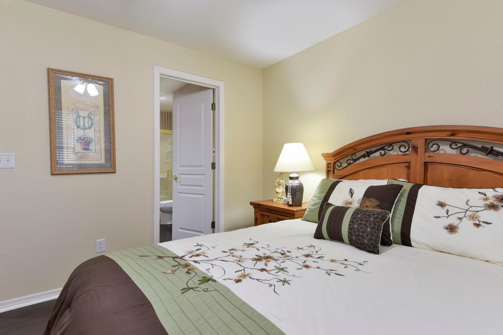 Gorgeous At Thousand Hills - Heart Of - Spacious And Affordable