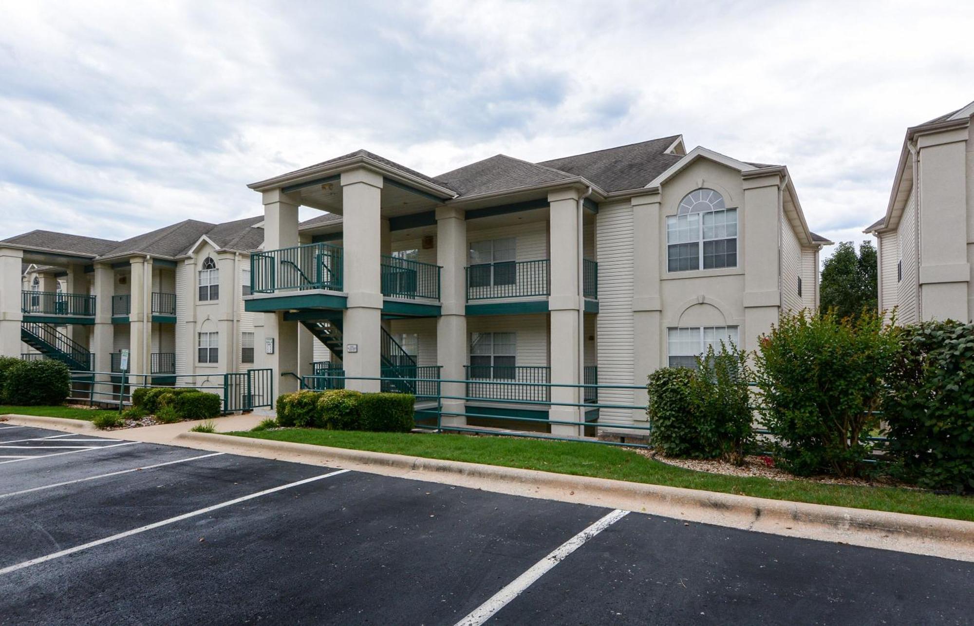 Gorgeous At Thousand Hills - Heart Of - Spacious And Affordable * Branson