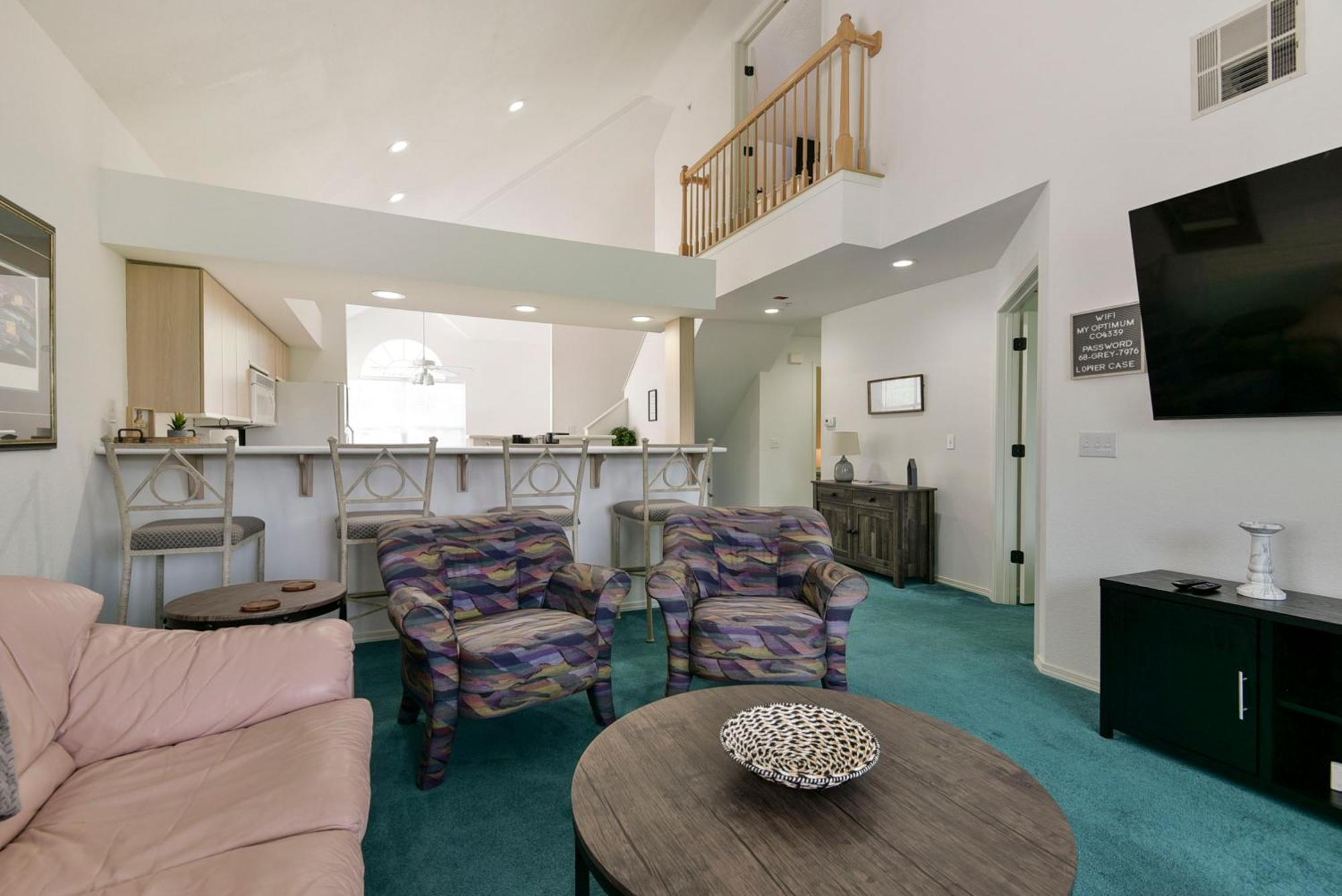 Apartment Gorgeous At Thousand Hills - Heart Of - Spacious And Affordable