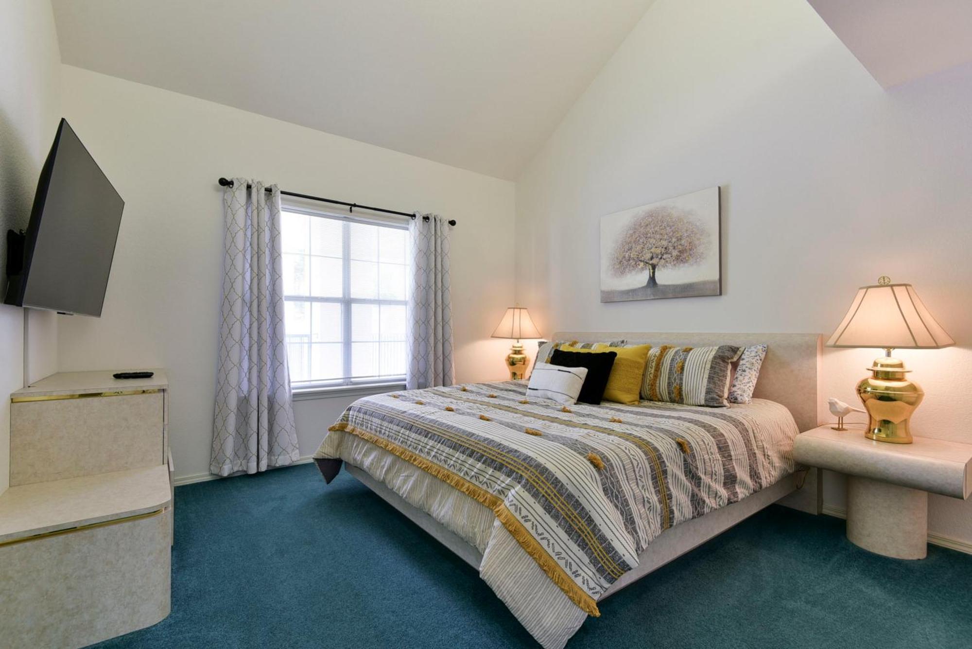 Gorgeous At Thousand Hills - Heart Of - Spacious And Affordable