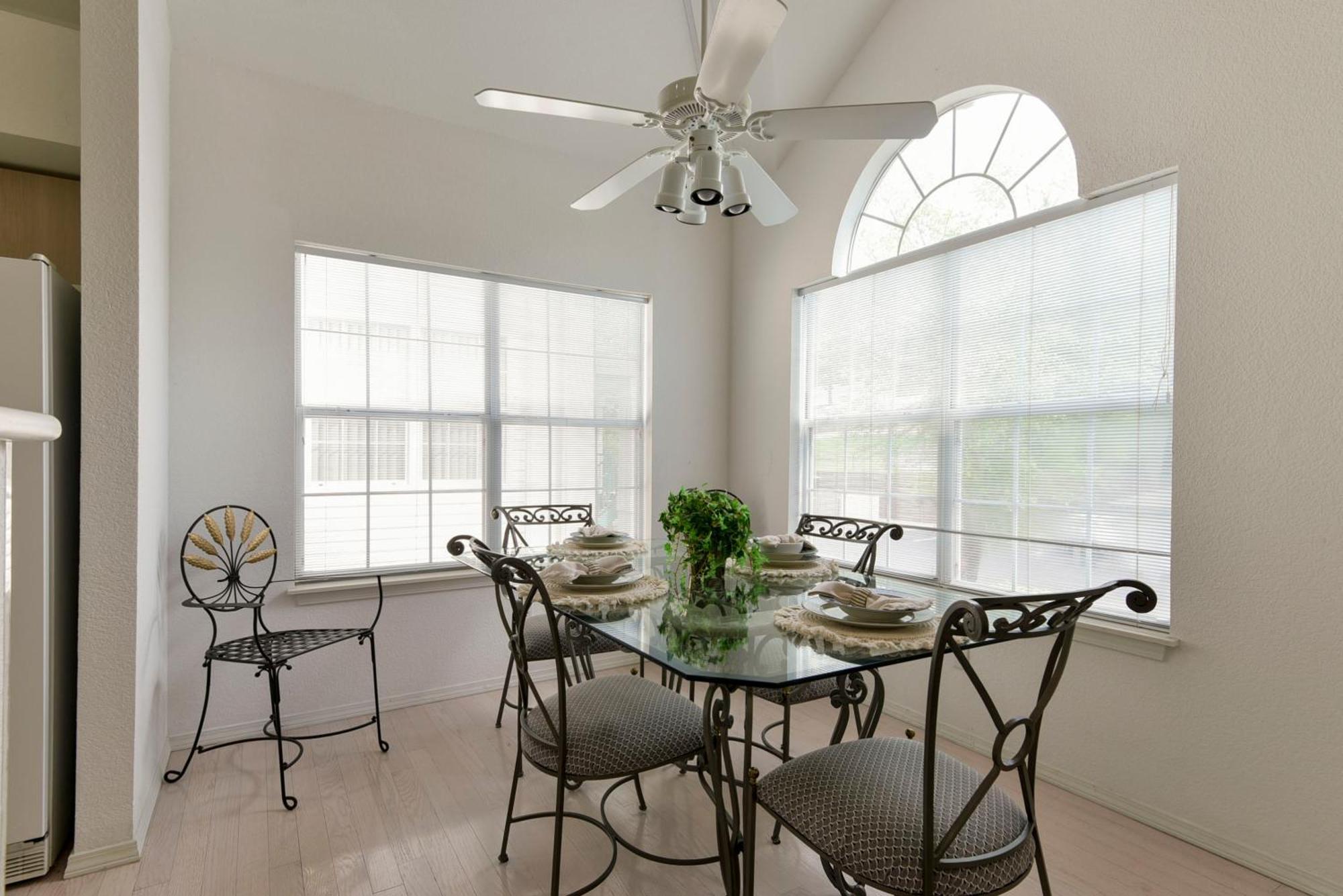 Gorgeous At Thousand Hills - Heart Of - Spacious And Affordable Branson