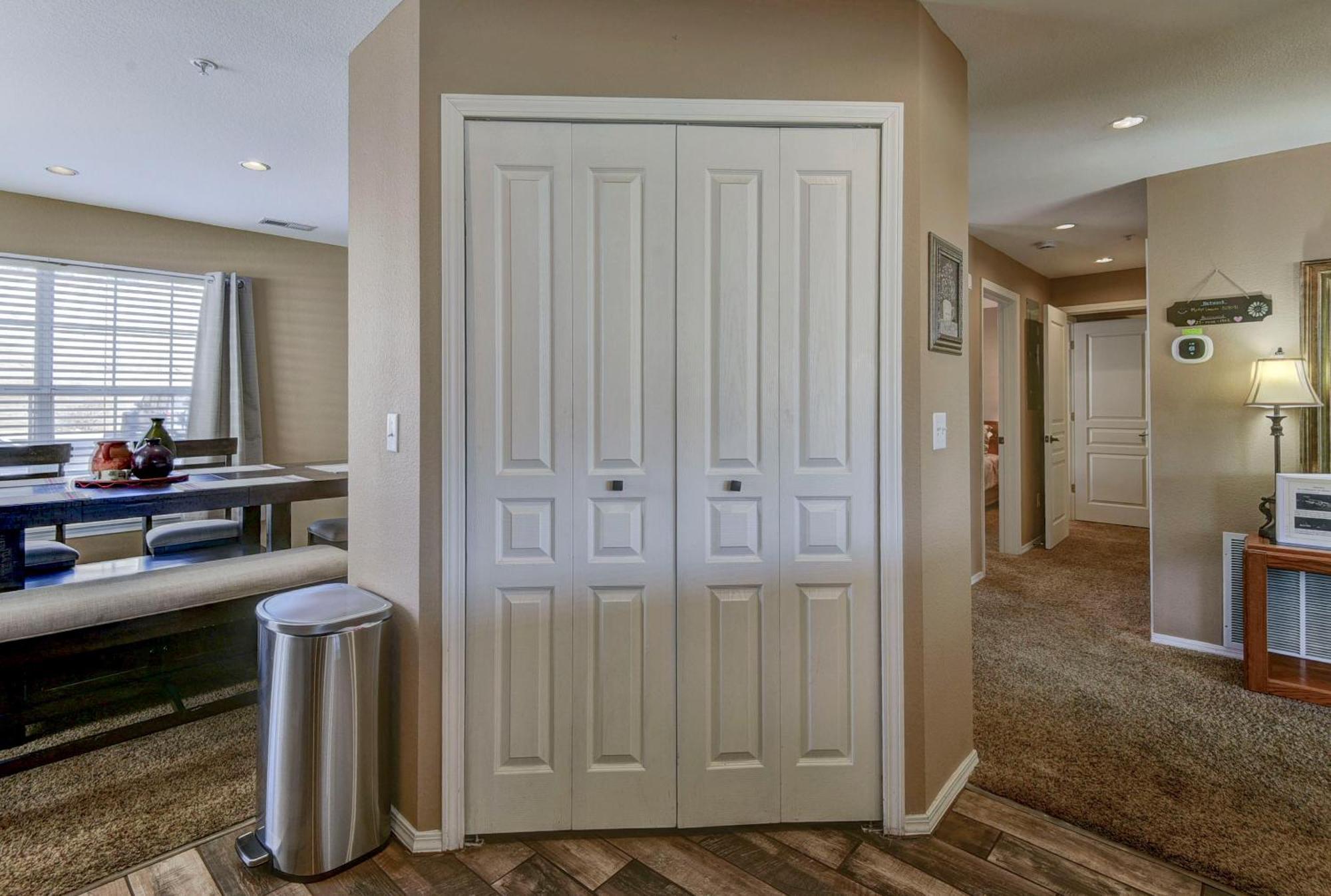Gorgeous At Thousand Hills - Heart Of - Spacious And Affordable *